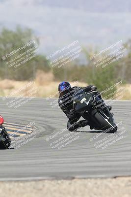 media/Oct-02-2025-Racers Edge (Thu) [[2c91cb6ab3]]/2-A Group/Session 3-Turn 7 (1130am)/